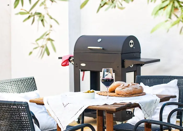 Les Oliveres Casa de Férias