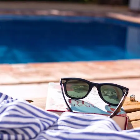 Les Oliveres Vakantiehuis *